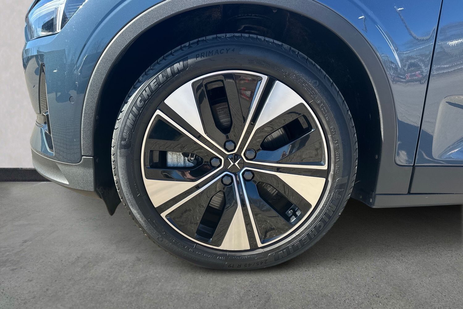 Billede af Polestar 2 EL Standard Range Plus 224HK 5d Aut.