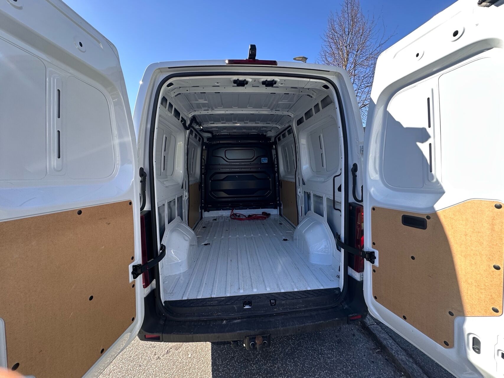 Billede af Nissan Interstar L2H2 EL Tekna 141HK Van Aut.