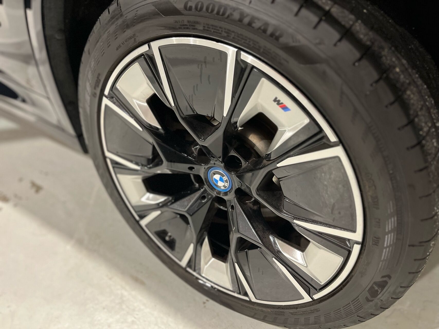 Billede af BMW iX3 EL M-Sport Charged Plus 286HK 5d Aut.