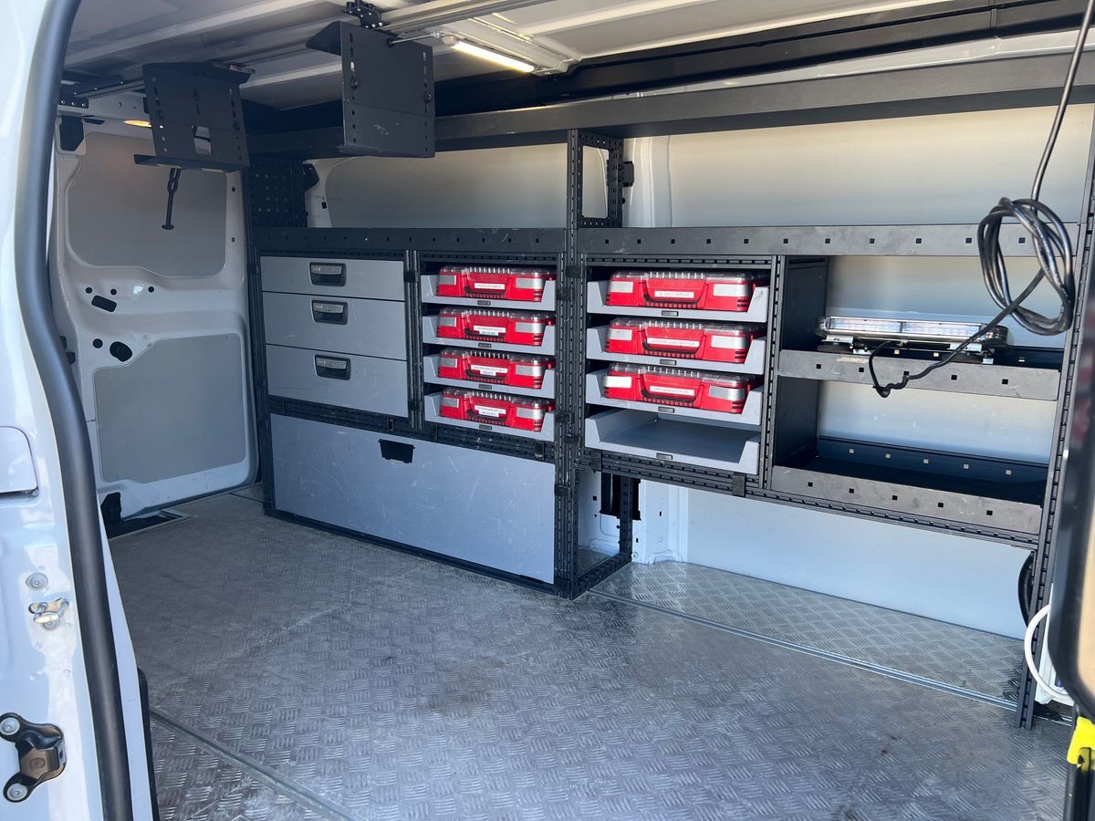 Billede af Citroën Jumpy L3 2,0 Blue HDi Masterline EAT8 145HK Van 8g Aut.
