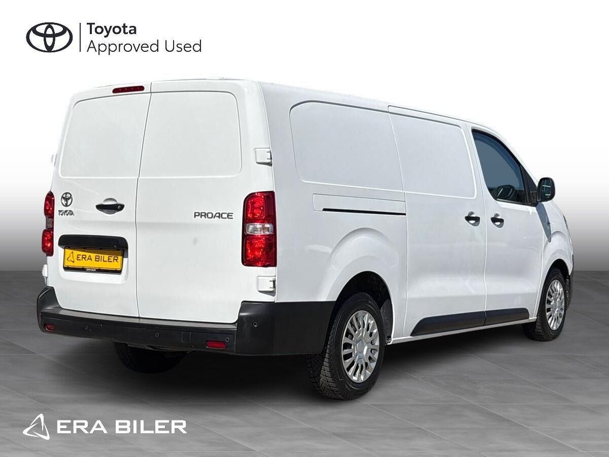 Billede af Toyota Proace Long 2,0 D Comfort Master 144HK Van 6g