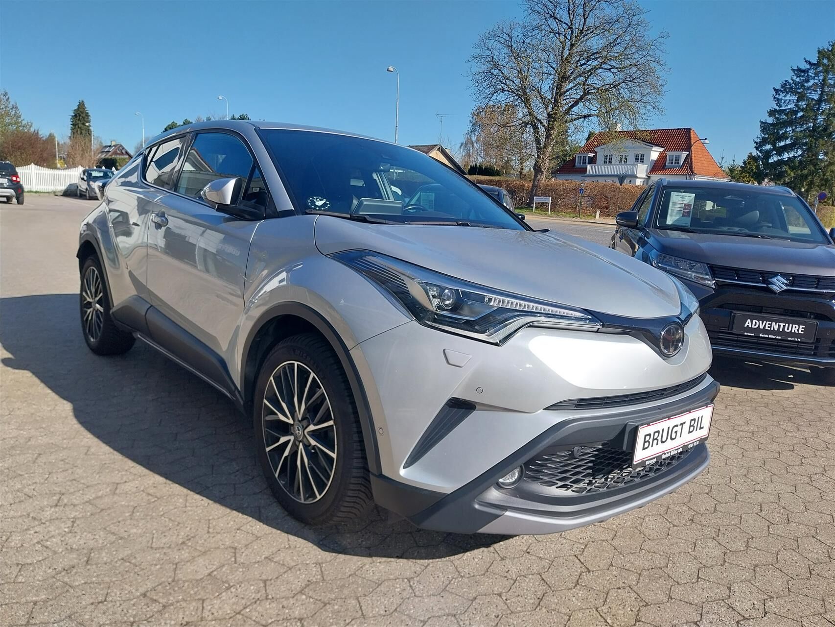 Billede af Toyota C-HR 1,2 T C-HIC Sound - LED 116HK 5d 6g
