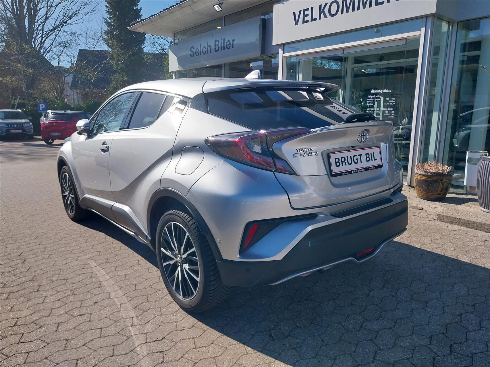 Billede af Toyota C-HR 1,2 T C-HIC Sound - LED 116HK 5d 6g