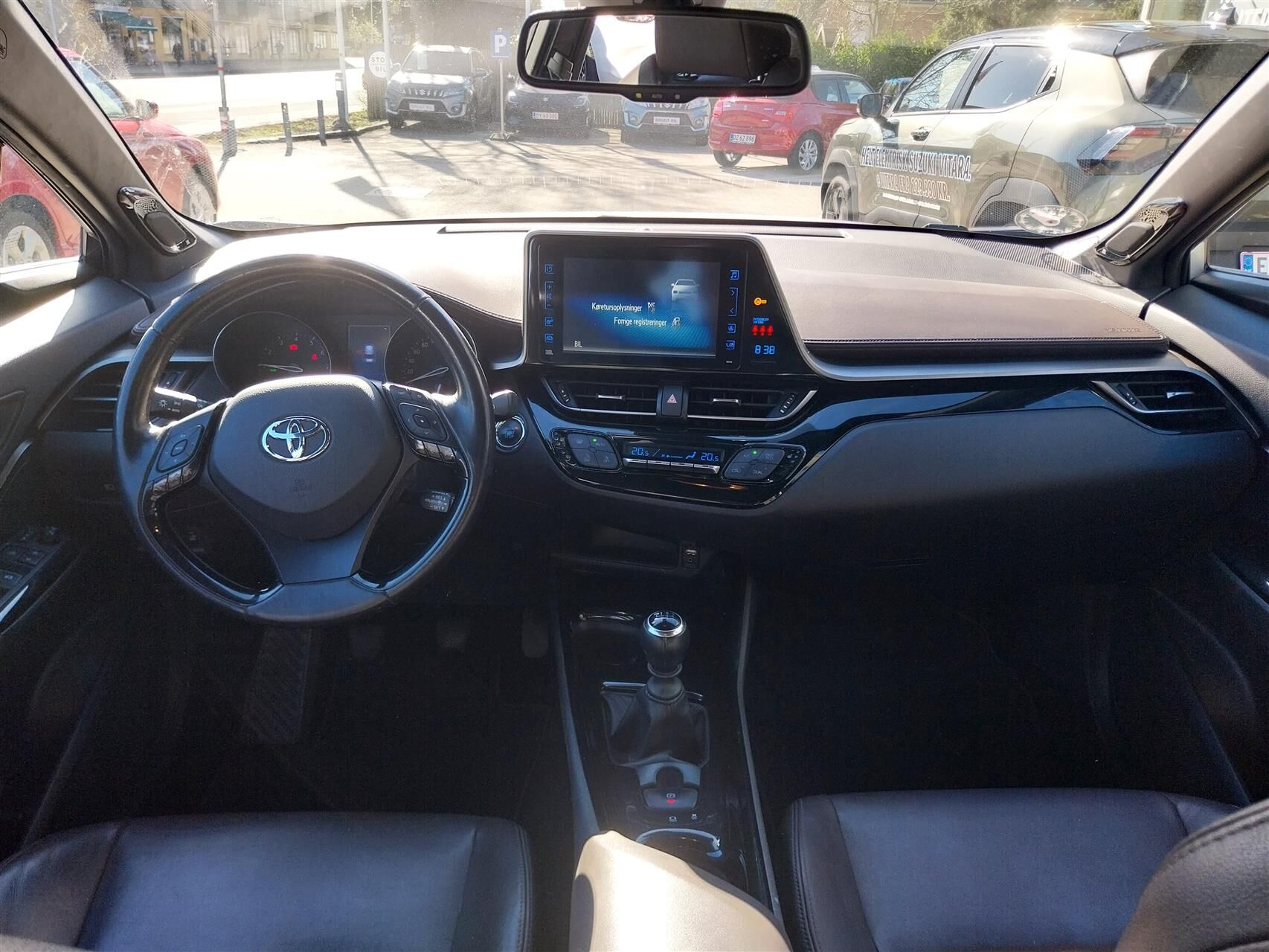 Billede af Toyota C-HR 1,2 T C-HIC Sound - LED 116HK 5d 6g