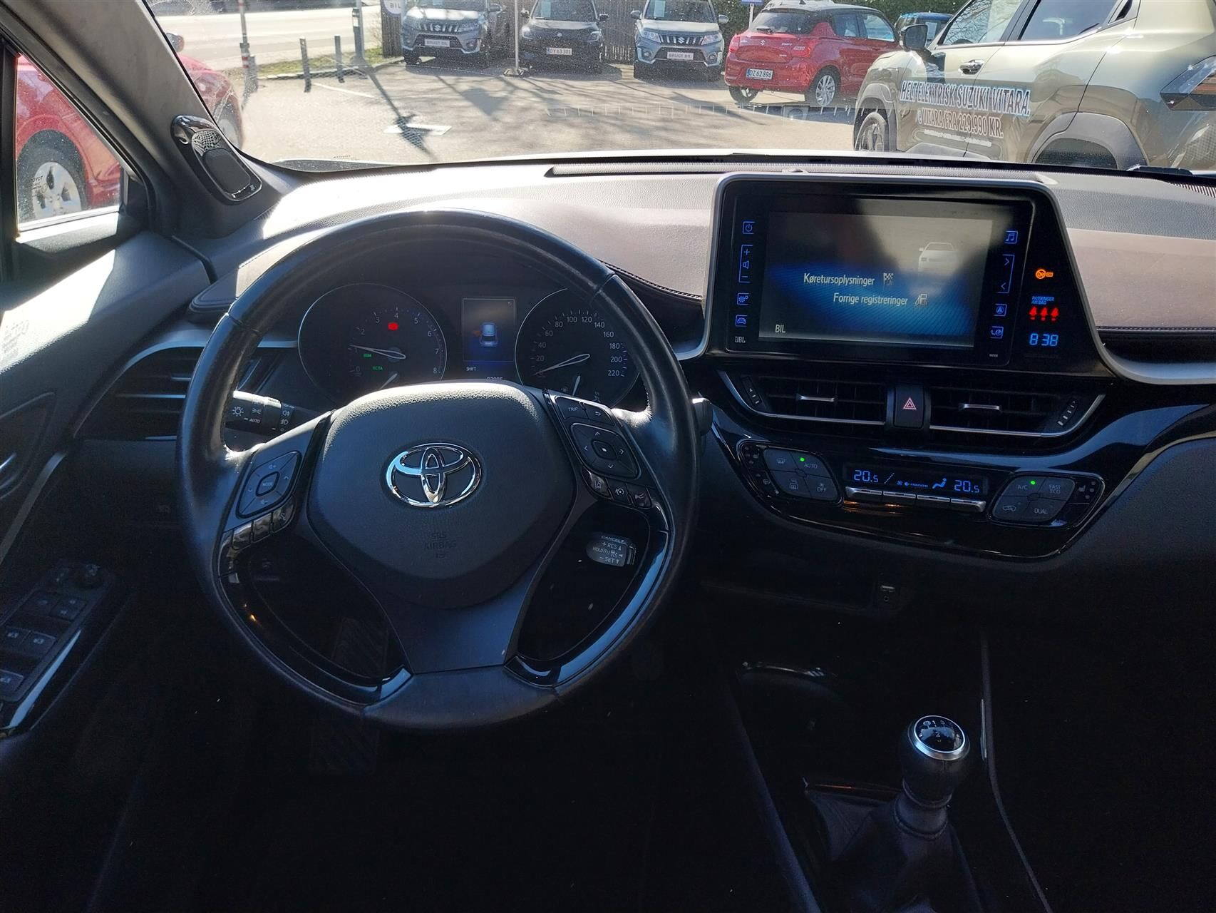 Billede af Toyota C-HR 1,2 T C-HIC Sound - LED 116HK 5d 6g