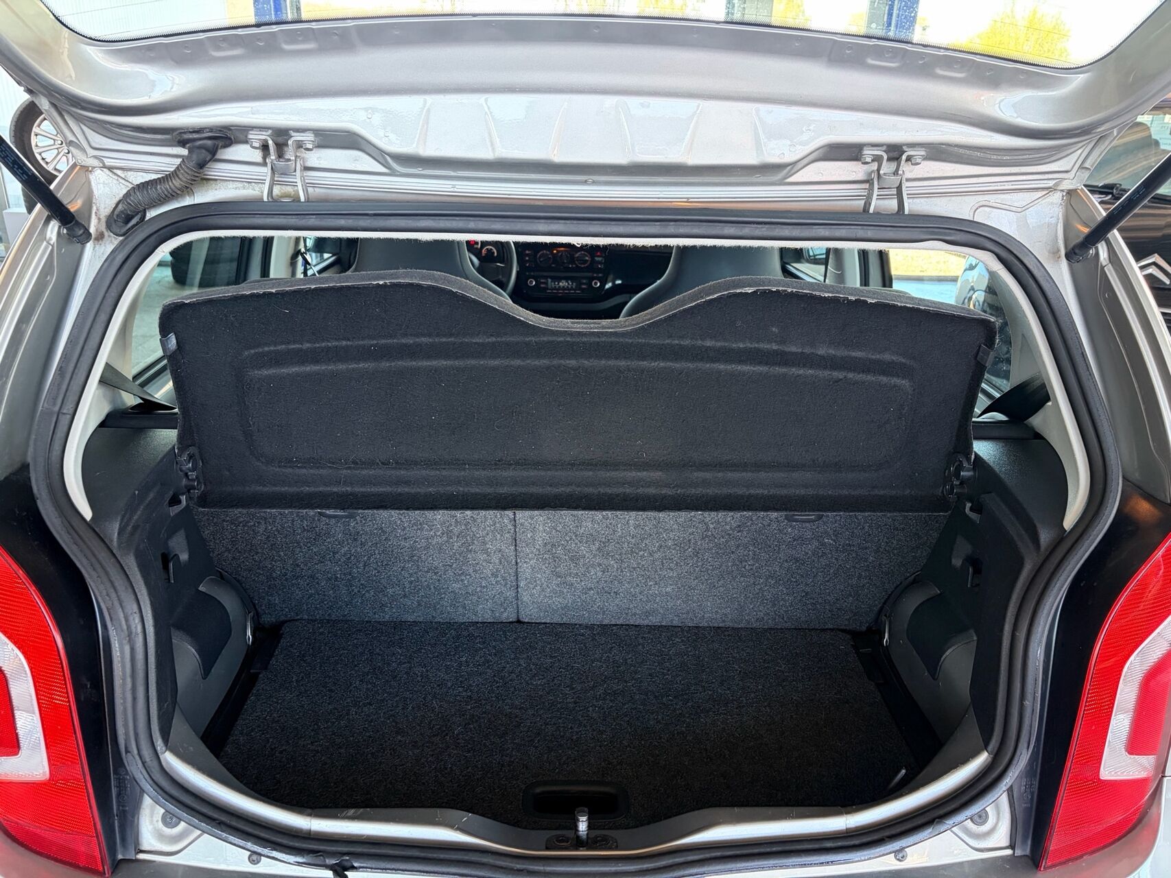 Billede af VW up 1,0 MPI BMT Move 60HK 5d