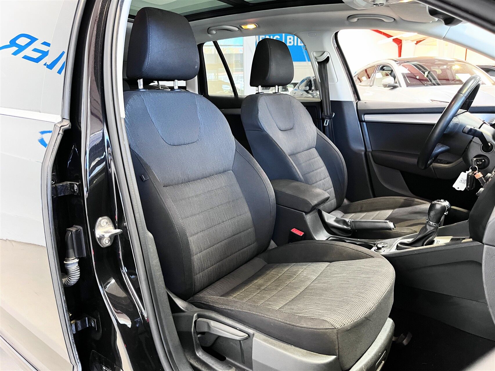 Billede af Skoda Octavia Combi 1,4 TSI Elegance DSG 140HK Stc 7g Aut.