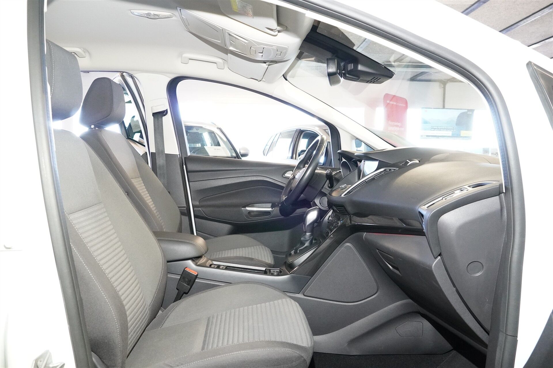 Billede af Ford C-MAX 1,5 EcoBoost Titanium Powershift 182HK 6g Aut.