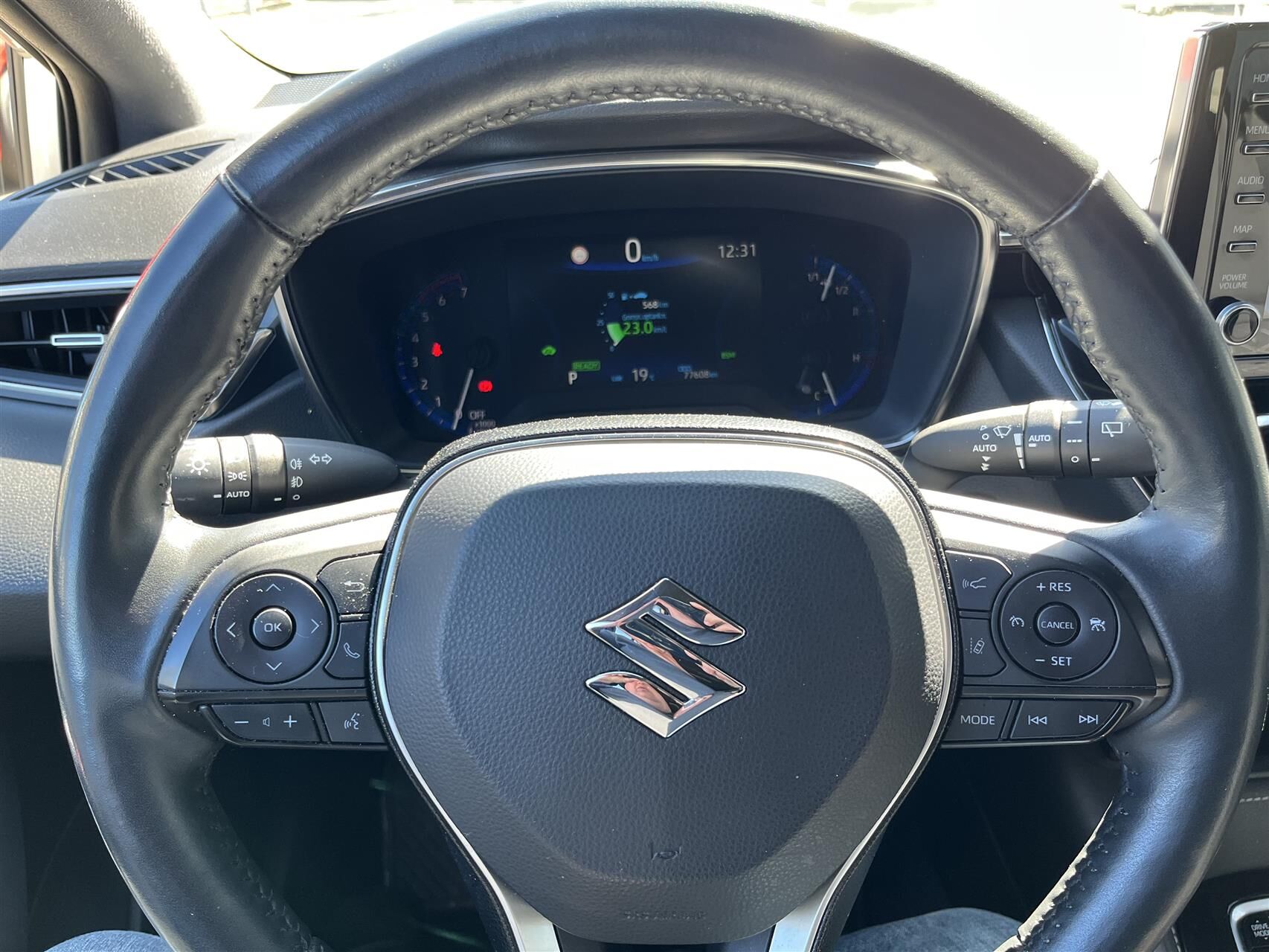 Billede af Suzuki Swace 1,8 Hybrid Exclusive E-CVT 122HK Stc Trinl. Gear
