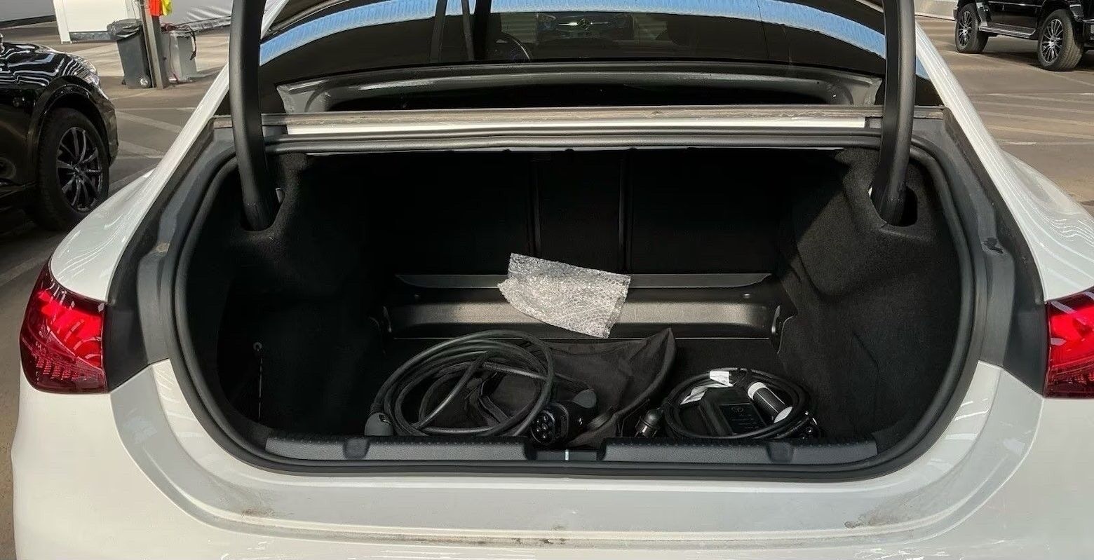 Billede af Mercedes-Benz EQE 300 EL AMG Line 245HK Aut.