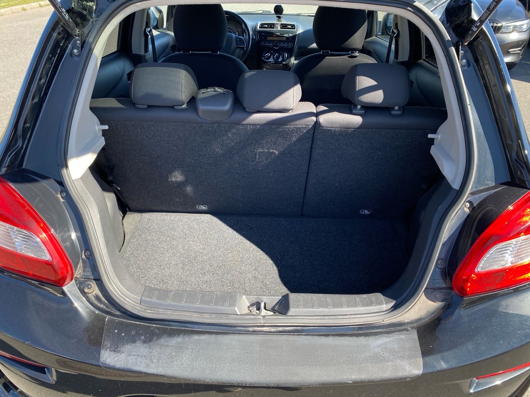 Billede af Mitsubishi Space Star 1,2 Invite+ 80HK 5d
