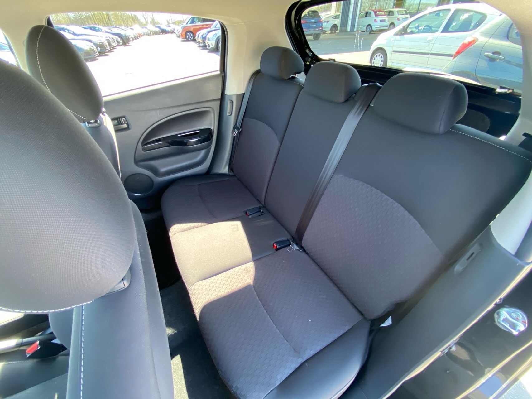 Billede af Mitsubishi Space Star 1,2 Invite+ 80HK 5d