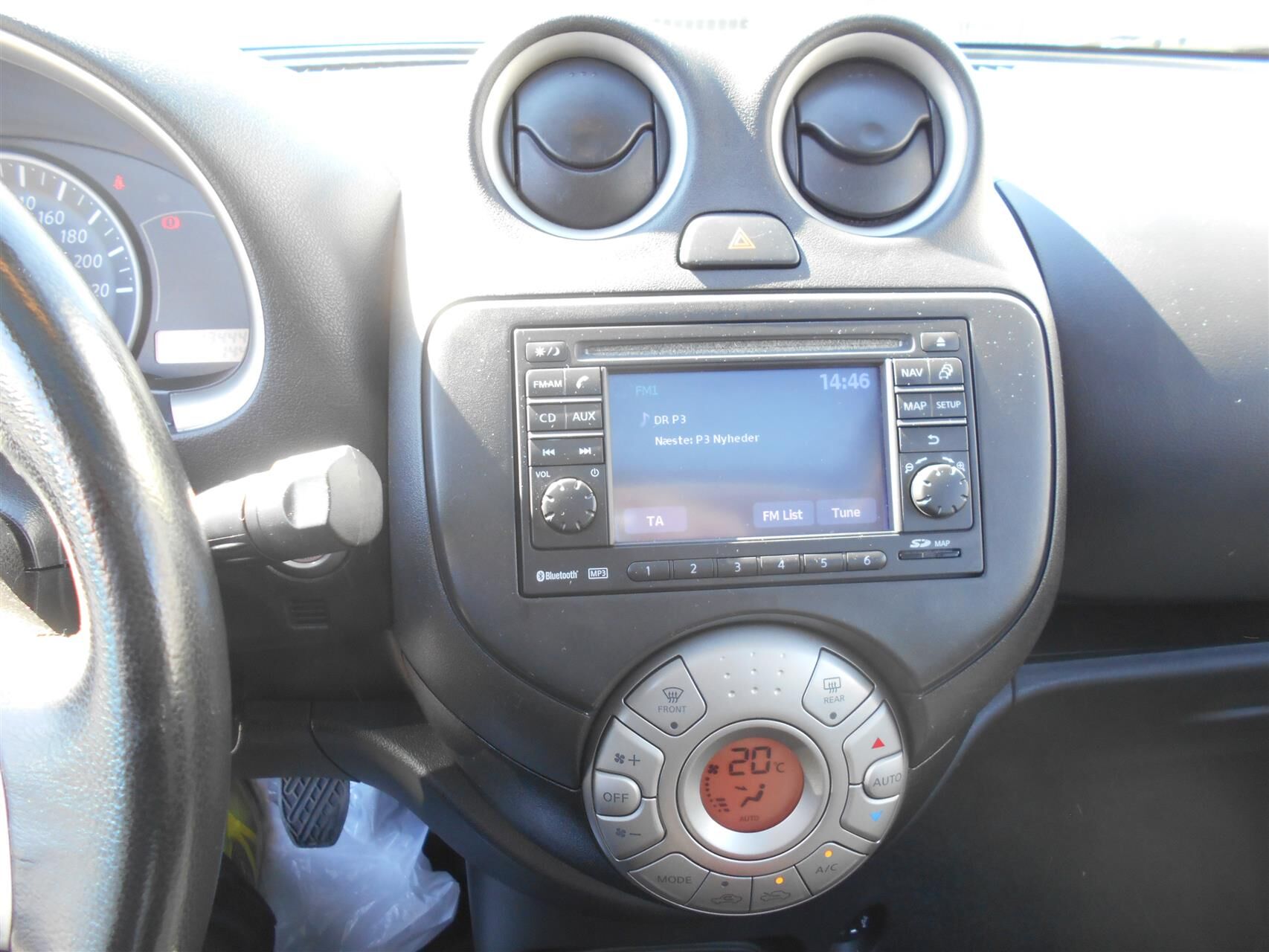 Billede af Nissan Micra 1,2 Tekna 80HK 5d