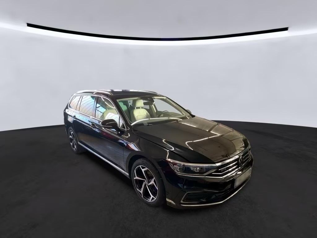 Billede af VW Passat Variant 1,4 TSI  Plugin-hybrid GTE DSG 218HK Stc 6g Aut.