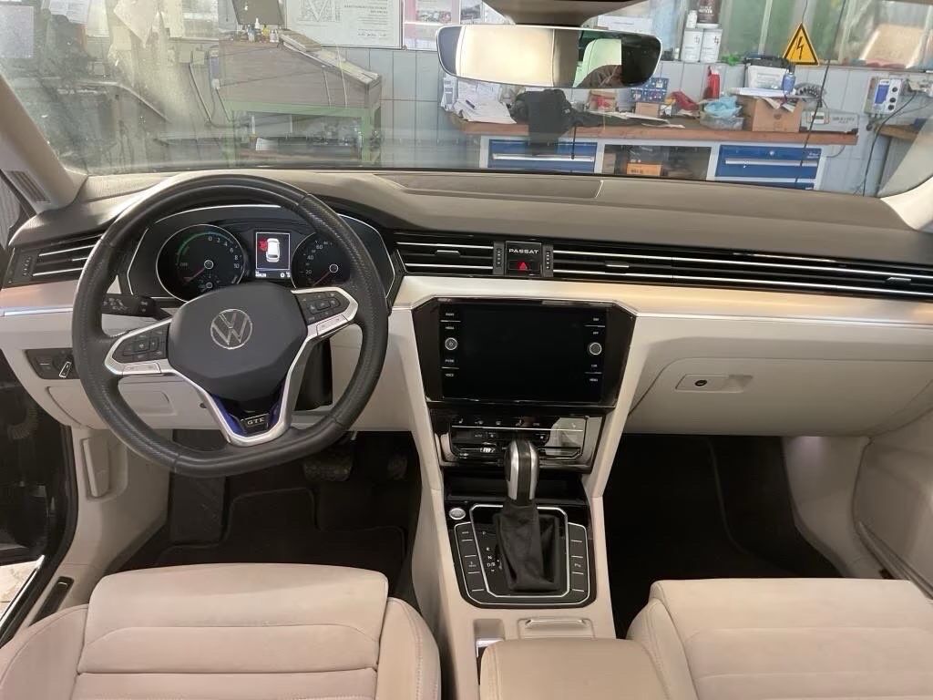 Billede af VW Passat Variant 1,4 TSI  Plugin-hybrid GTE DSG 218HK Stc 6g Aut.