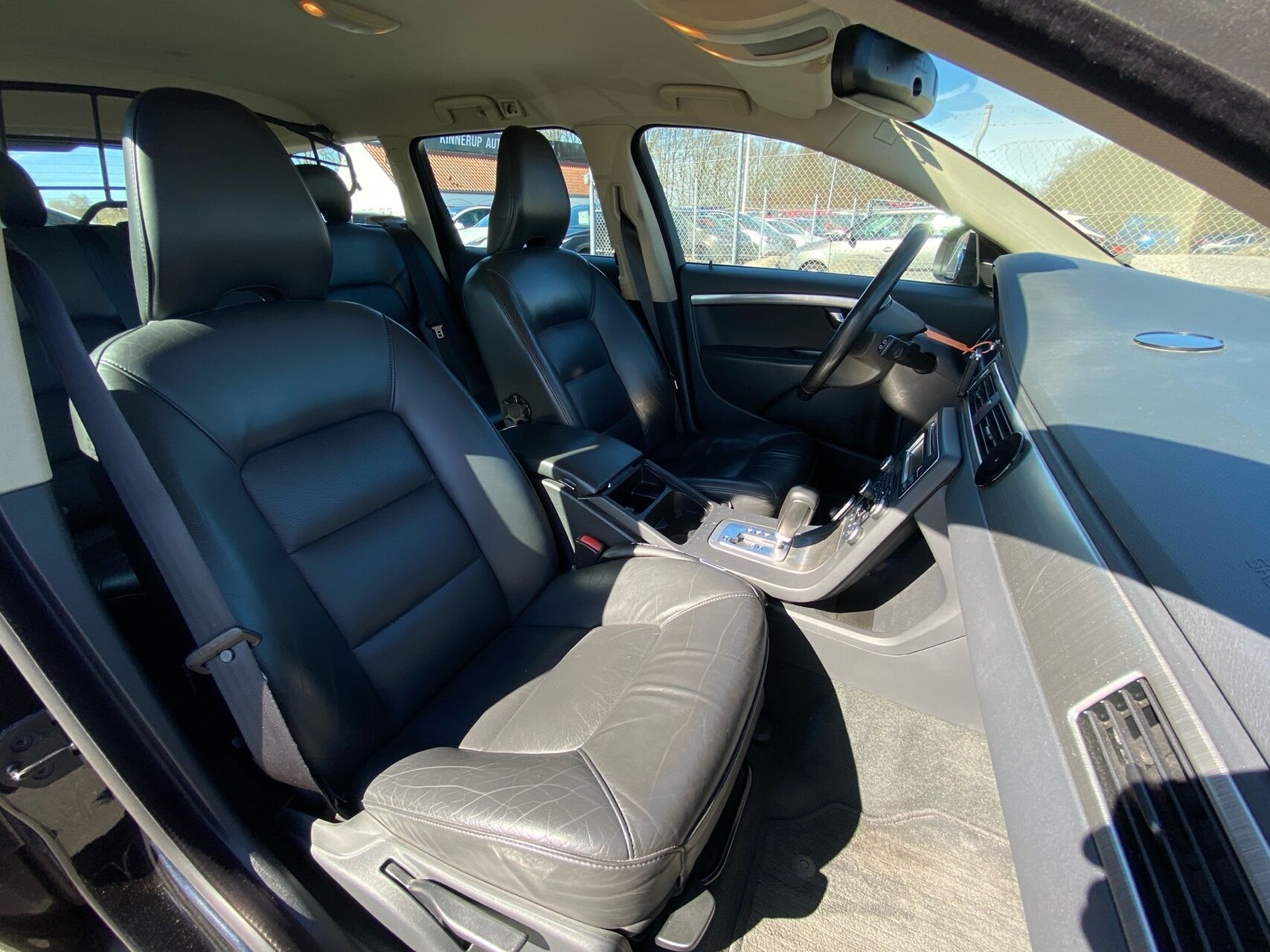 Billede af Volvo V70 2,5 T Geartronic 200HK Stc 6g Aut.