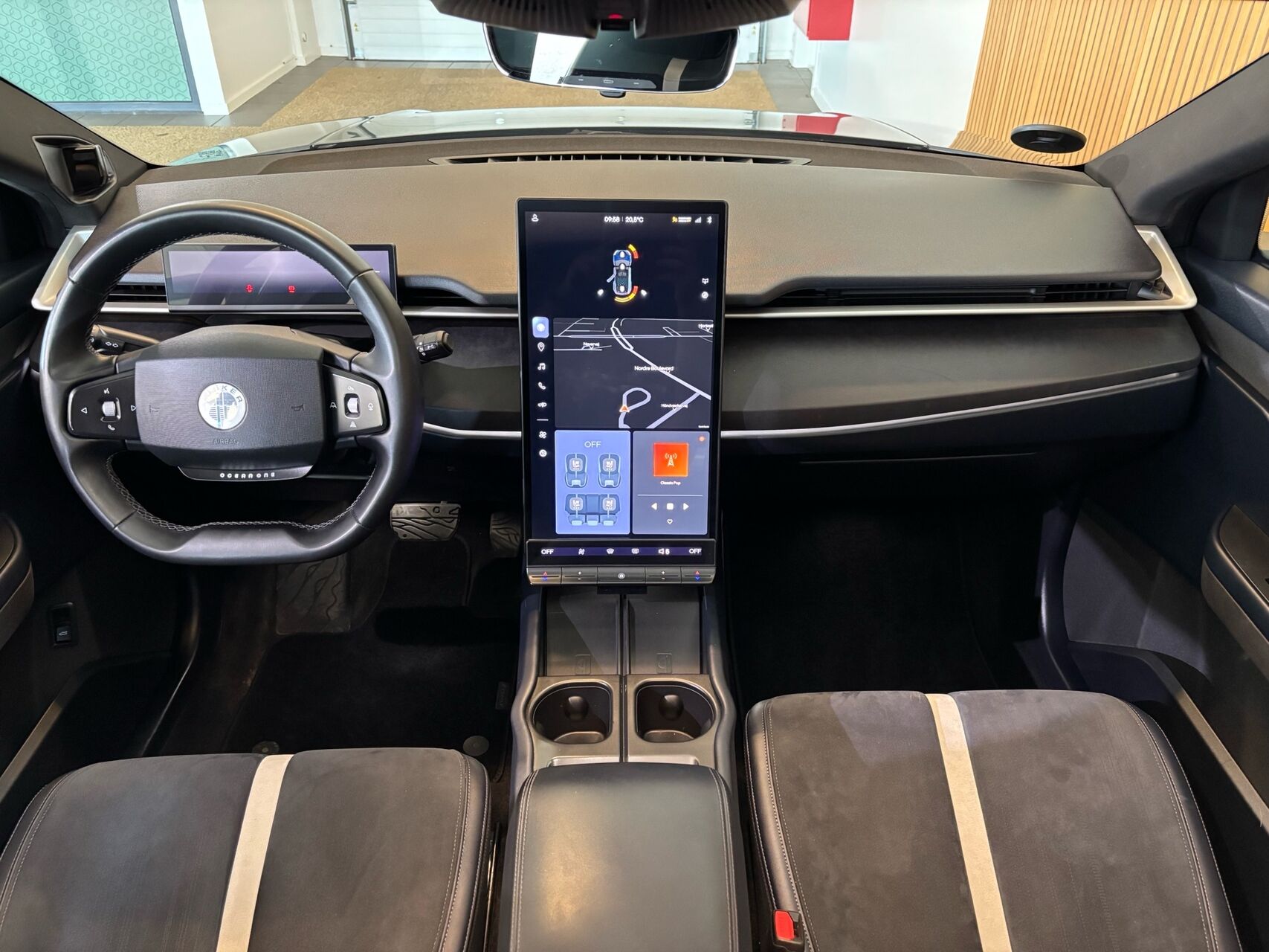 Billede af Fisker Ocean EL One 4x4 557HK 5d Aut.