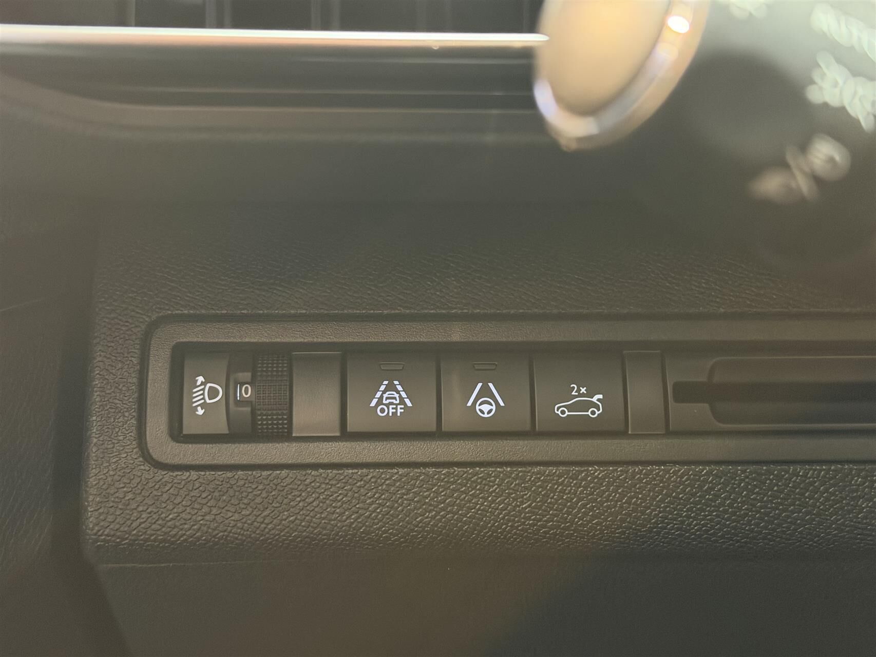 Billede af Peugeot 5008 1,5 BlueHDi Allure Pack EAT8 130HK 5d 8g Aut.