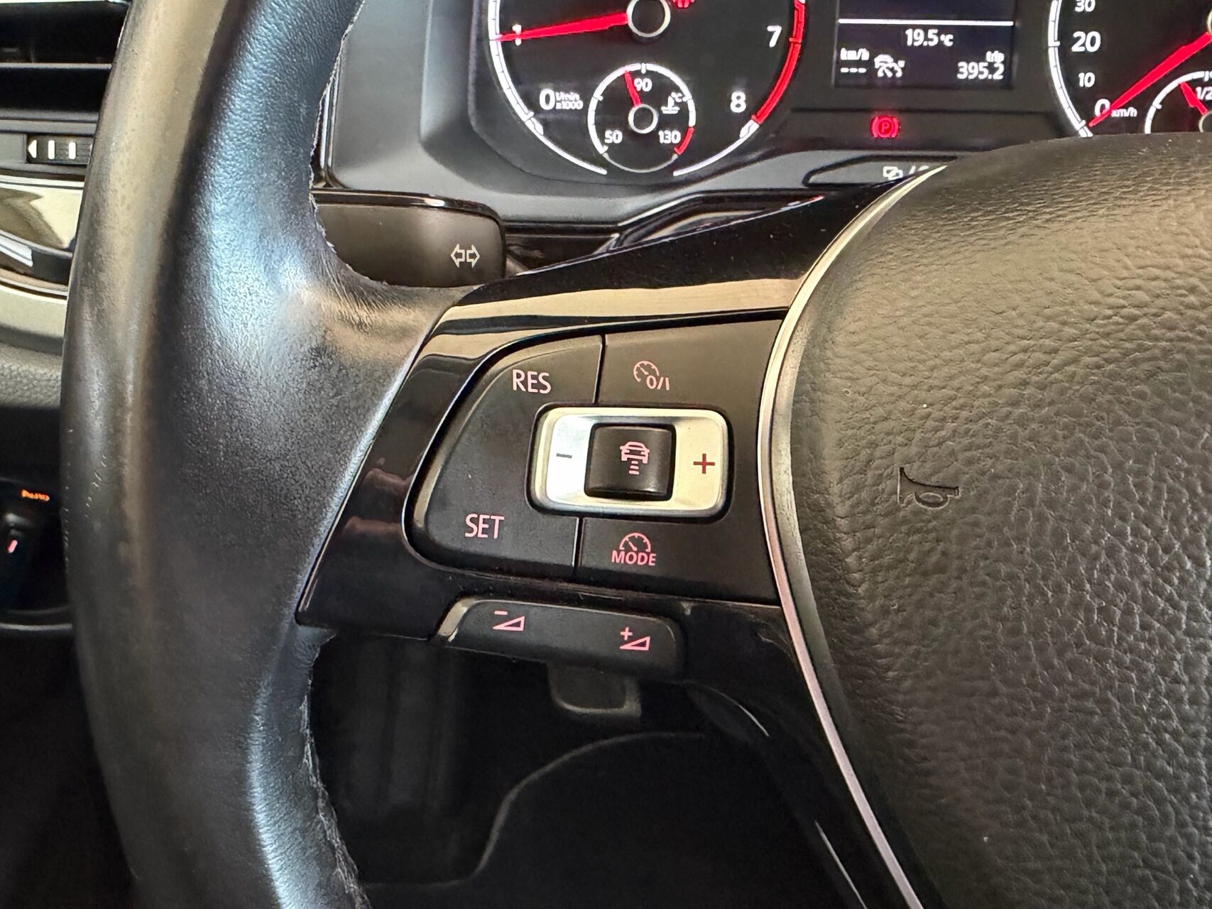 Billede af VW Polo 1,0 TSI Comfortline Connect DSG 95HK 5d 7g Aut.