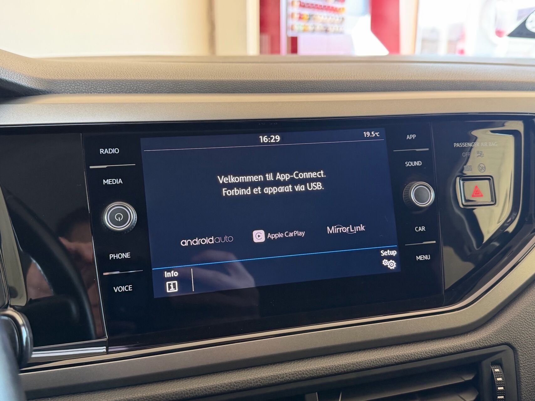 Billede af VW Polo 1,0 TSI Comfortline Connect DSG 95HK 5d 7g Aut.