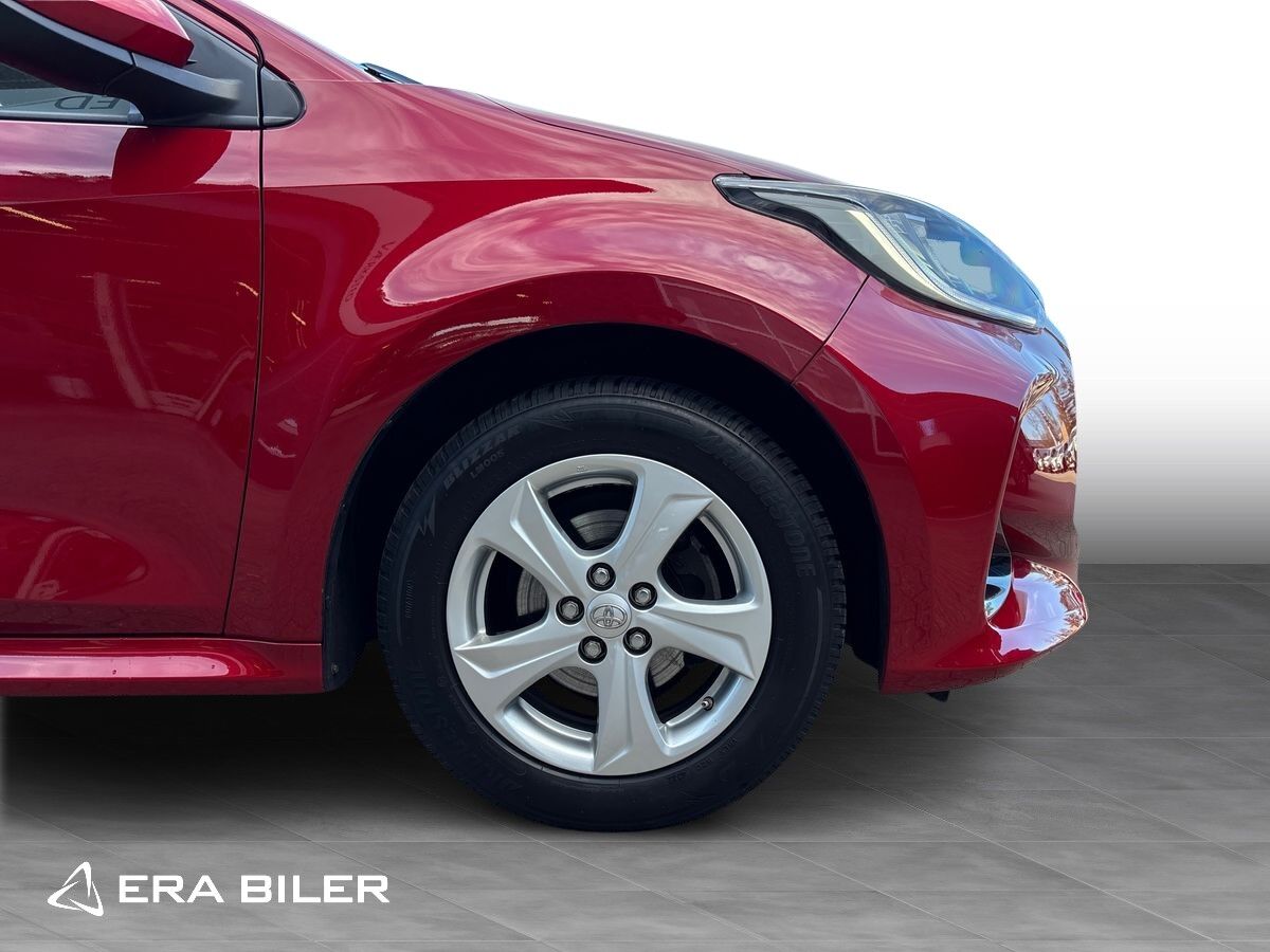Billede af Toyota Yaris 1,5 VVT-I Active Technology 125HK 5d 6g