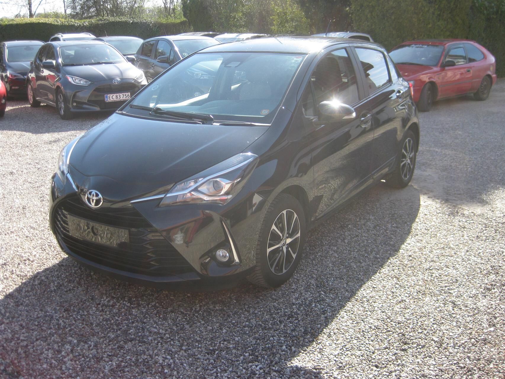 Billede af Toyota Yaris 1,5 VVT-I T2 Premium 111HK 5d 6g