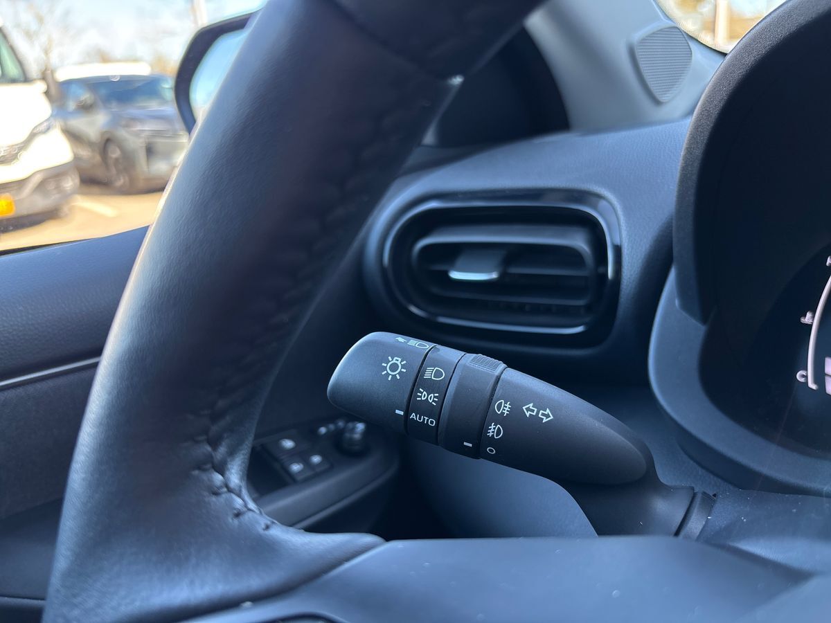 Billede af Toyota Yaris 1,5 Hybrid Style Technology 116HK 5d Trinl. Gear
