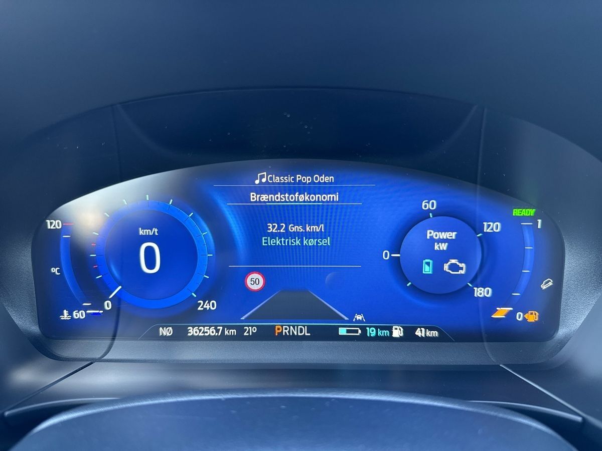 Billede af Ford Kuga 2,5 Plugin-hybrid ST-Line X CVT 225HK 5d Trinl. Gear