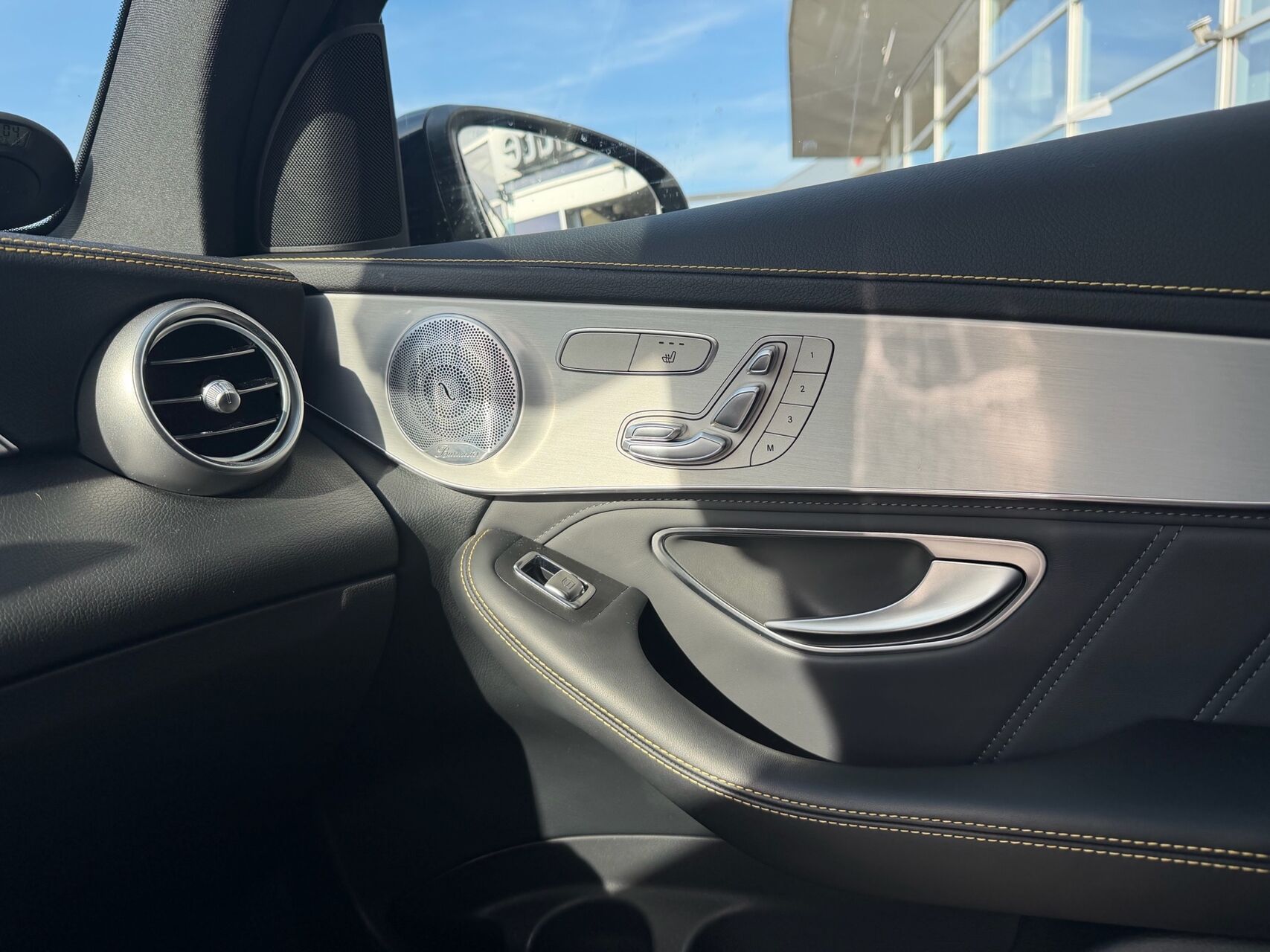 Billede af Mercedes-Benz GLC63 AMG S Coupe 4,0 4Matic+ AMG Speedshift MCT 510HK 5d 9g Aut.