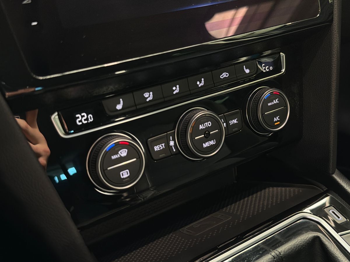 Billede af VW Passat Variant 1,4 TSI  Plugin-hybrid GTE Plus DSG 218HK Stc 6g Aut.