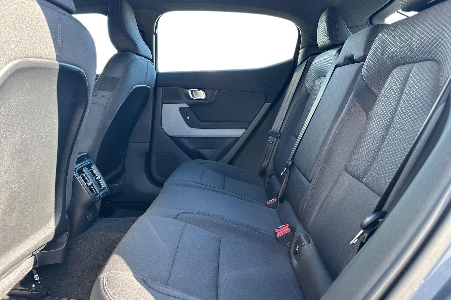 Billede af Polestar 2 EL Long range Single motor 231HK 5d Aut.