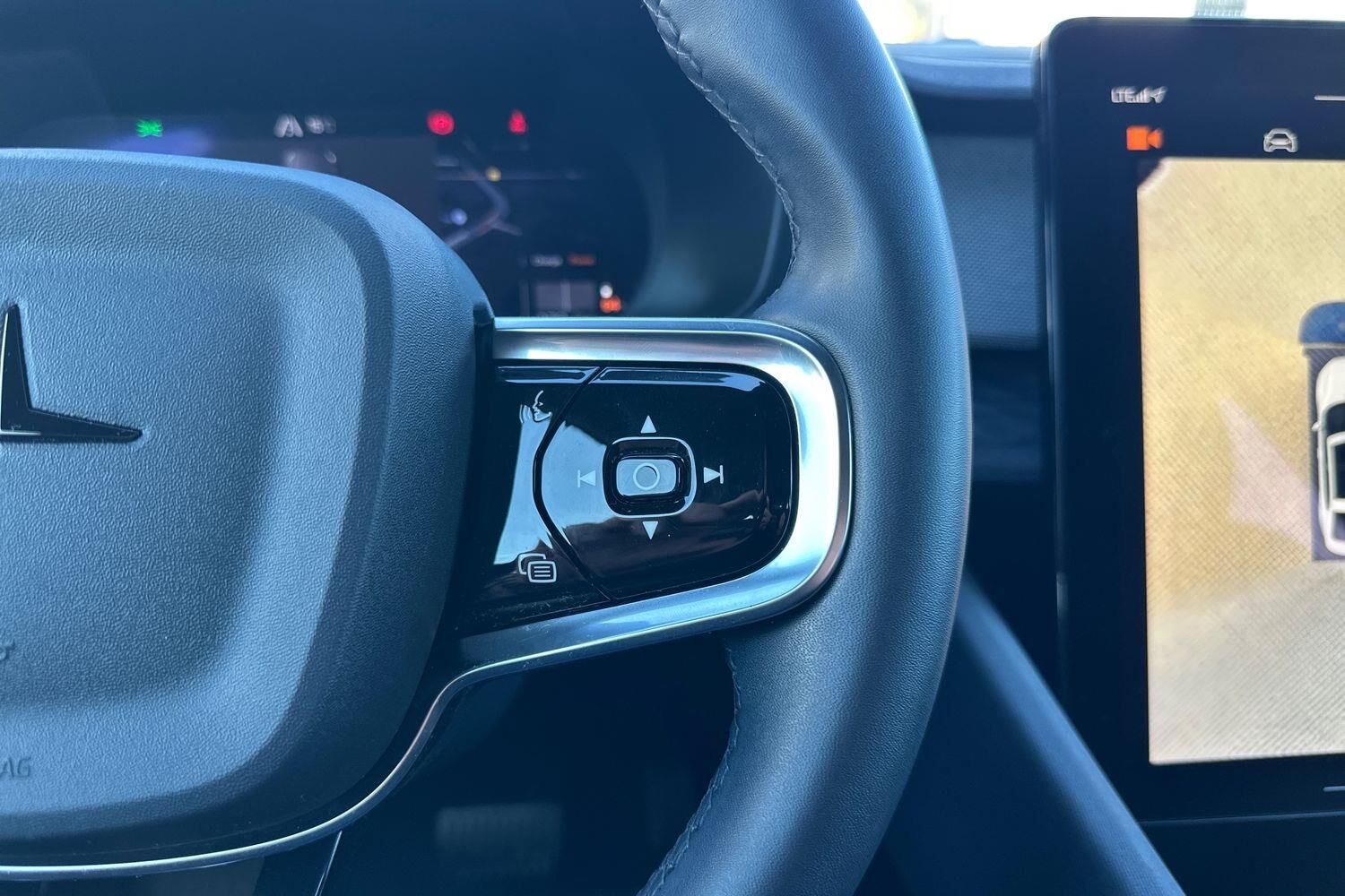 Billede af Polestar 2 EL Long range Single motor 231HK 5d Aut.