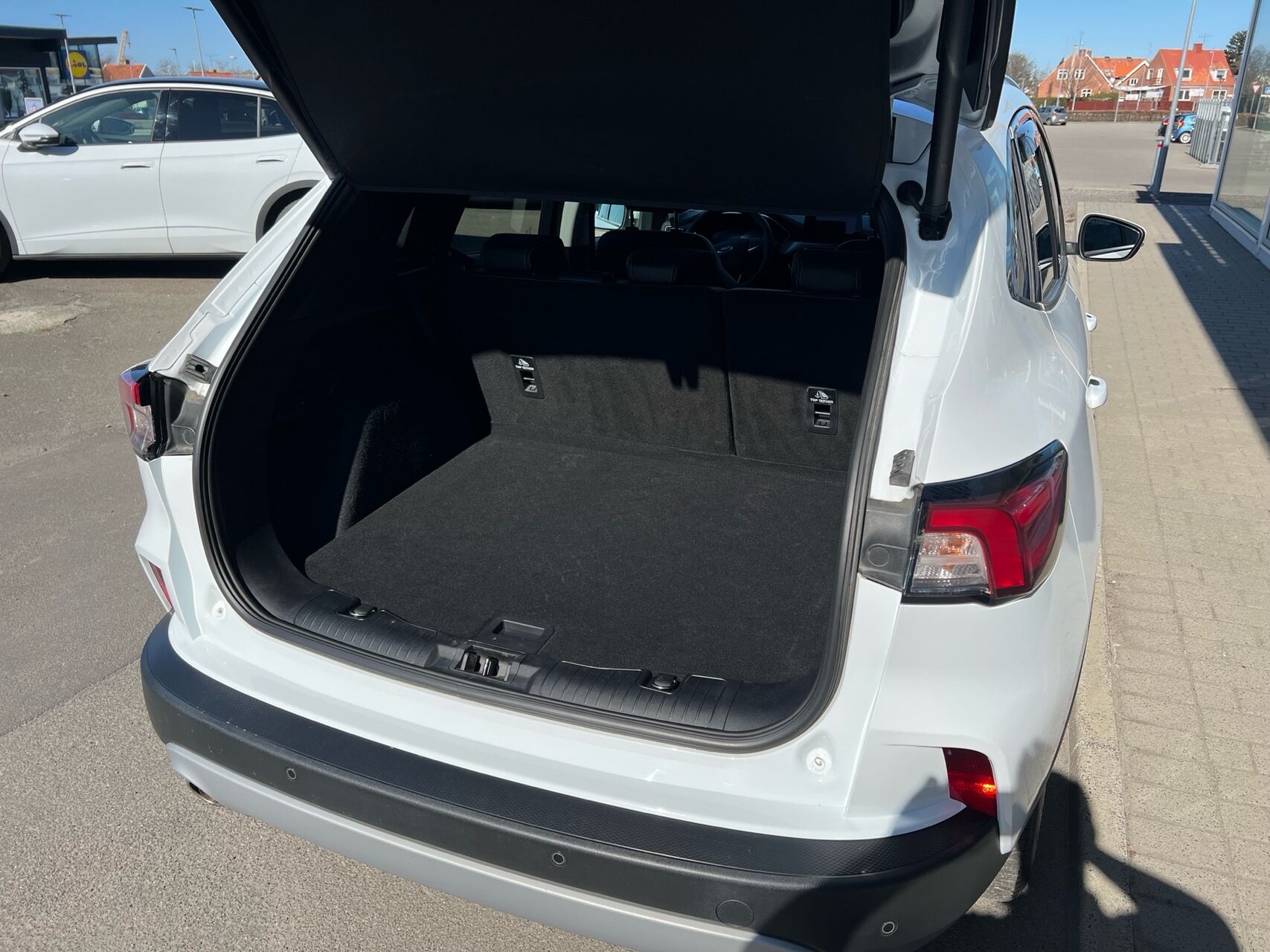 Billede af Ford Kuga 2,5 Plugin-hybrid Titanium X CVT 225HK 5d Trinl. Gear