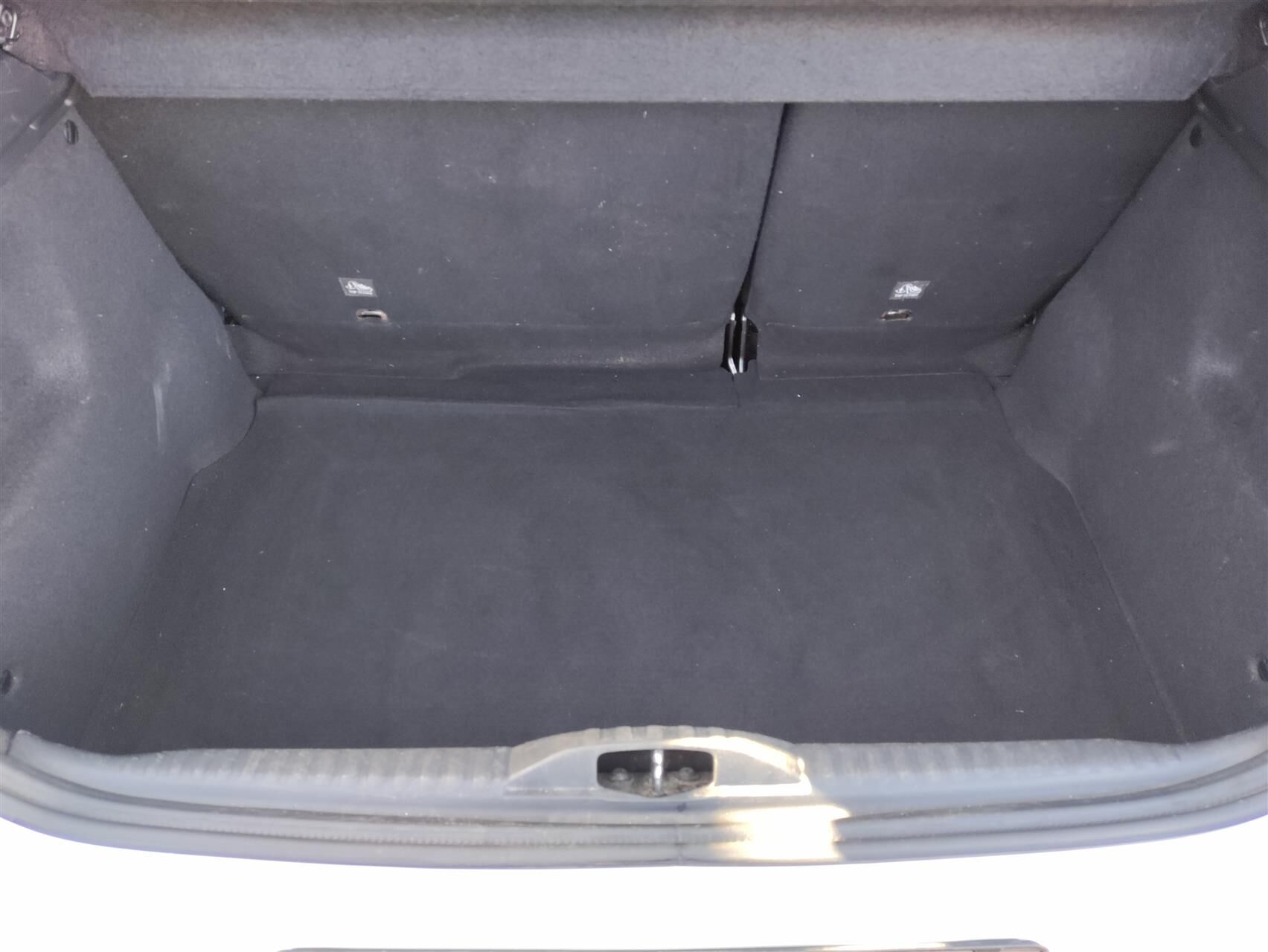 Billede af Citroën C3 1,6 Blue HDi Iconic start/stop 75HK 5d