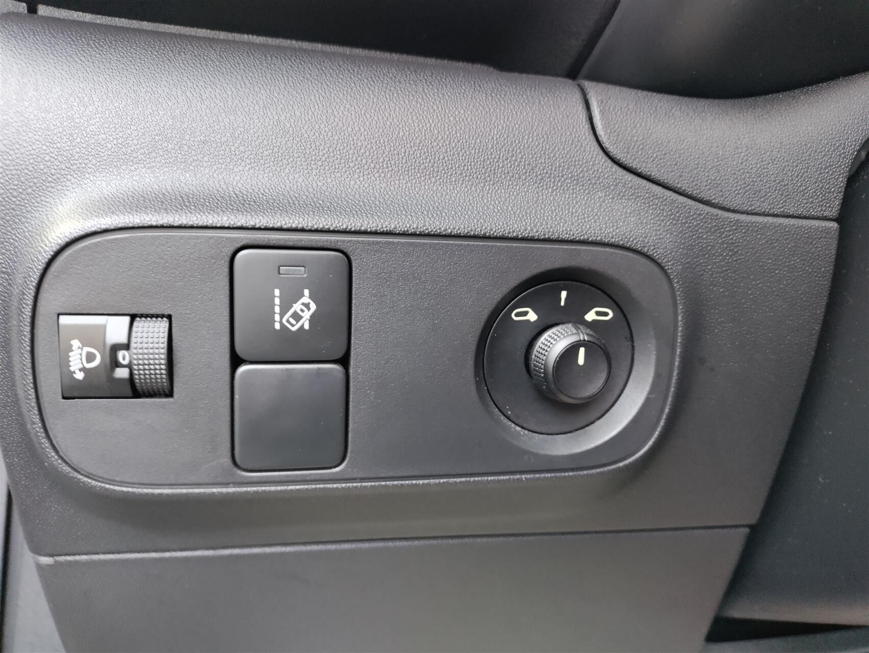 Billede af Citroën C3 1,6 Blue HDi Iconic start/stop 75HK 5d