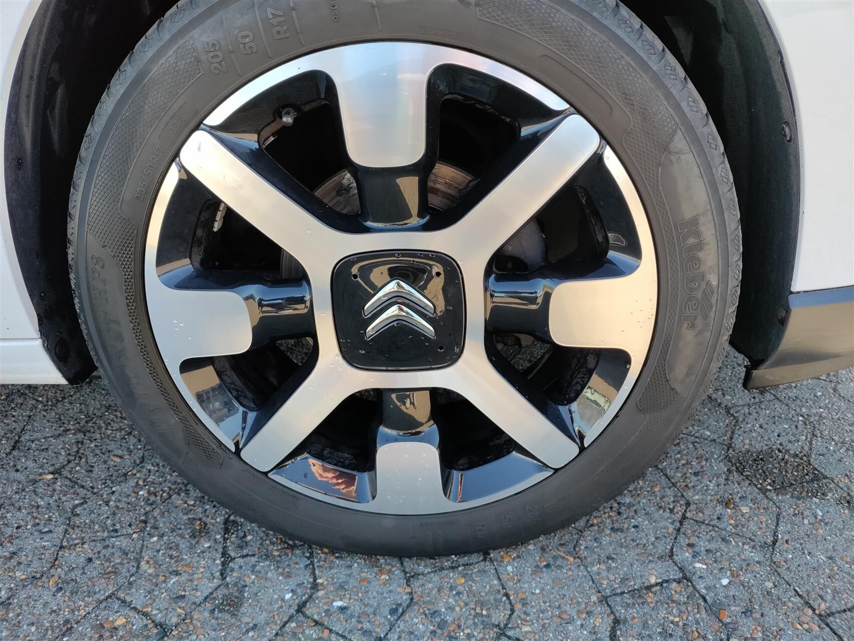 Billede af Citroën C3 1,6 Blue HDi Iconic start/stop 75HK 5d