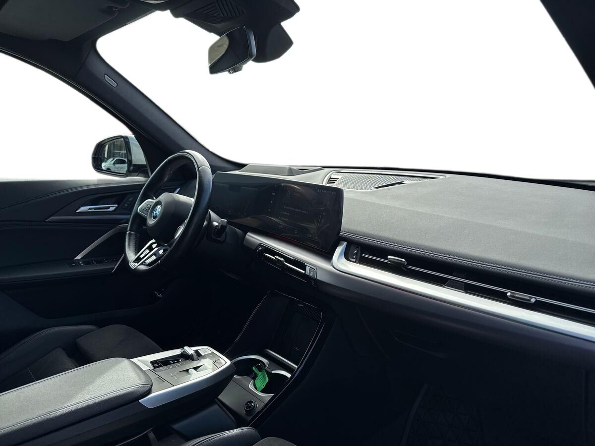 Billede af BMW iX1 xDrive30 EL M-Sport 4x4 313HK 5d Aut.