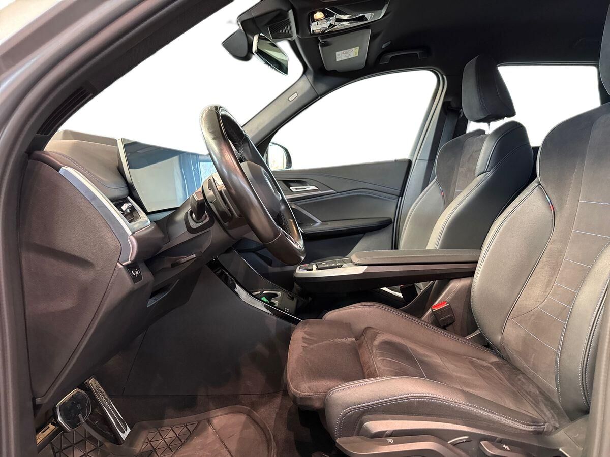 Billede af BMW iX1 xDrive30 EL M-Sport 4x4 313HK 5d Aut.