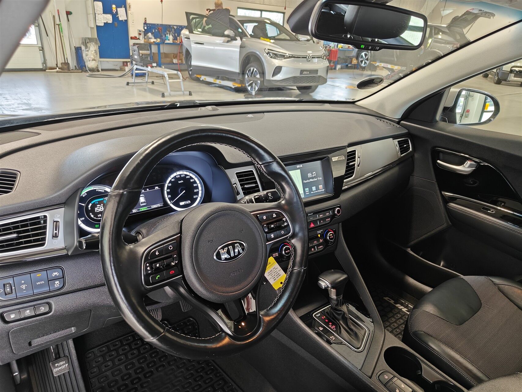 Billede af Kia Niro 1,6 GDI PHEV  Plugin-hybrid Comfort DCT 141HK 5d 6g Aut.