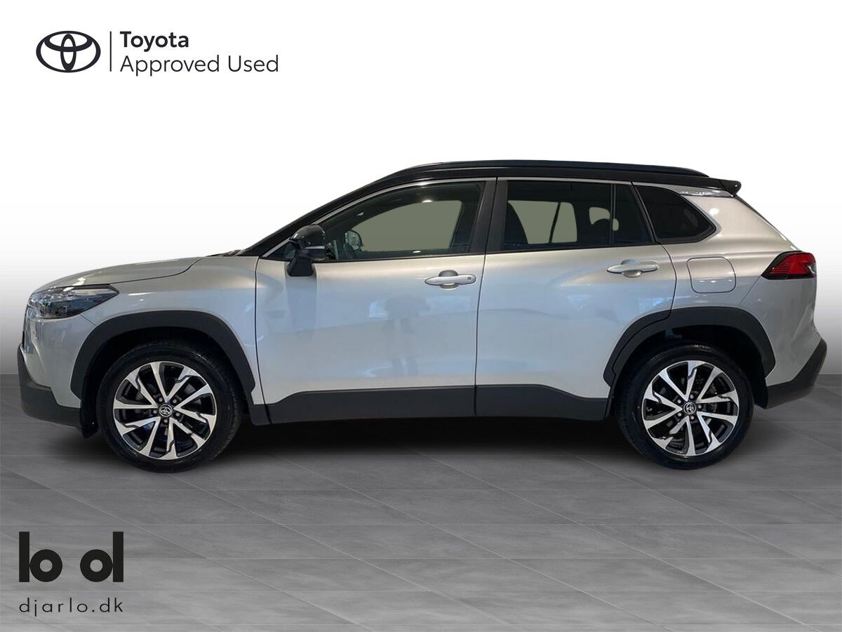 Billede af Toyota Corolla Cross 2,0 Hybrid Style Comfort E-CVT 197HK 5d Aut.