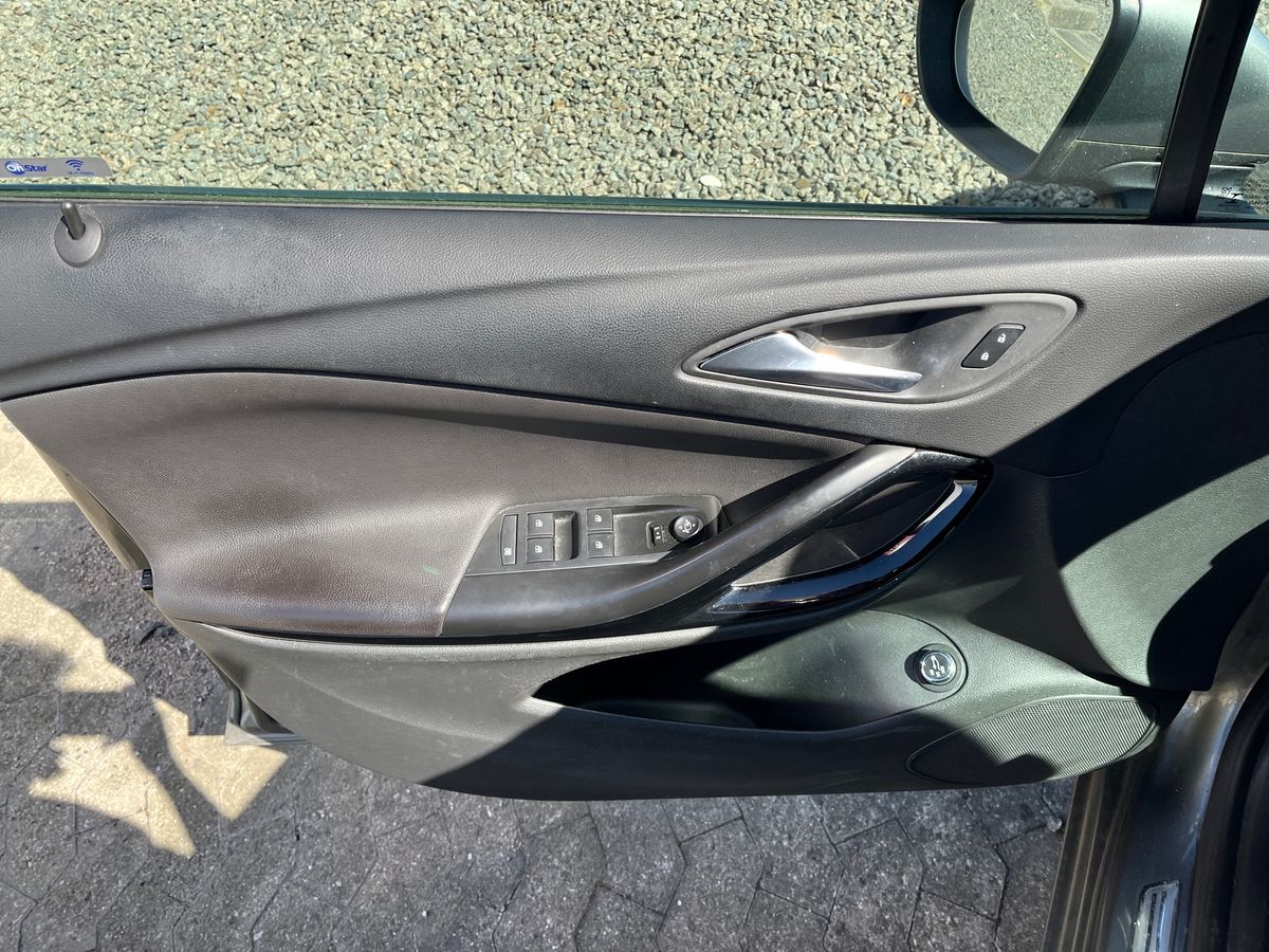 Billede af Opel Astra Sports Tourer 1,4 Turbo Innovation Start/Stop 150HK Stc 6g Aut.