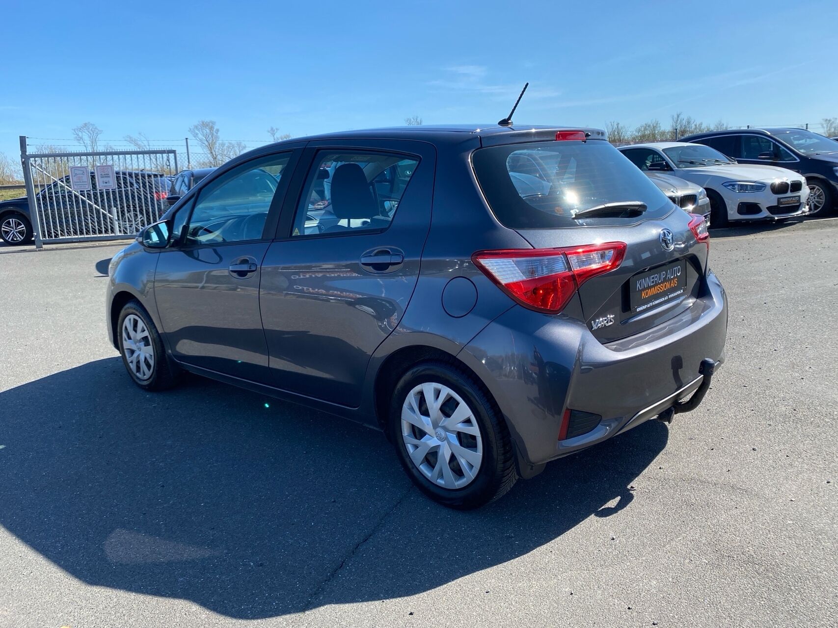Billede af Toyota Yaris 1,0 VVT-I T2 69HK 5d