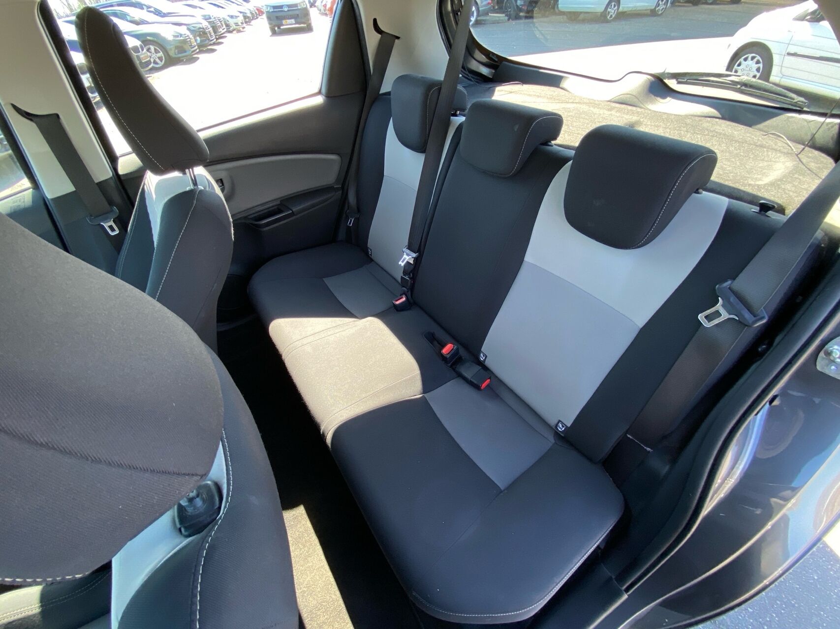 Billede af Toyota Yaris 1,0 VVT-I T2 69HK 5d