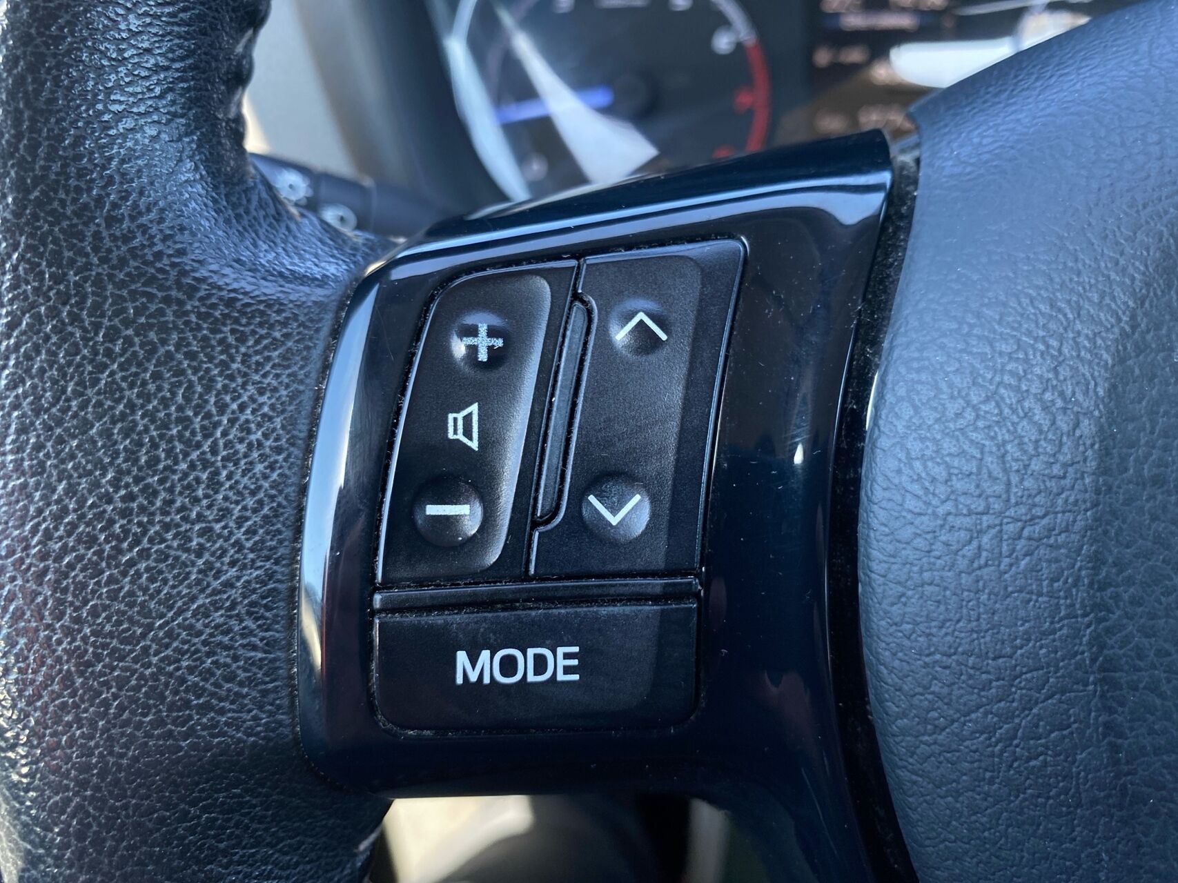 Billede af Toyota Yaris 1,0 VVT-I T2 69HK 5d