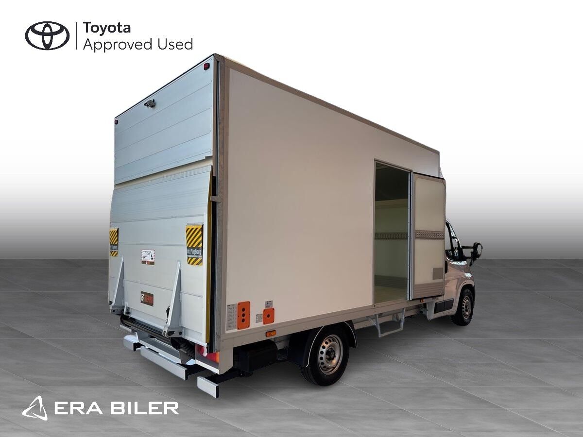 Billede af Toyota Proace Max 8 pallers Box/Lift 2,2 D Comfort Manuelt gear  
