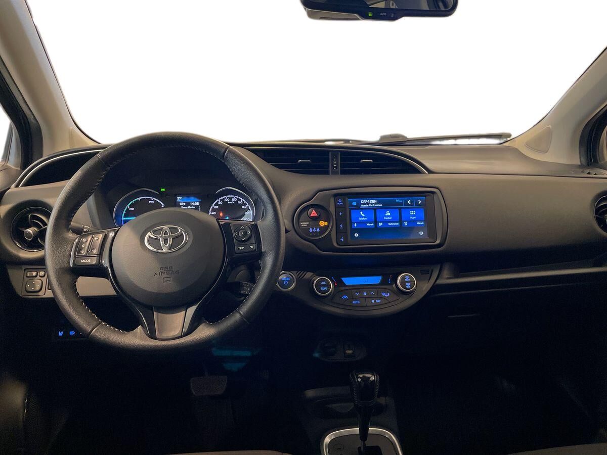 Billede af Toyota Yaris 1,5 Hybrid H3 Smartpakke E-CVT 100HK 5d Trinl. Gear