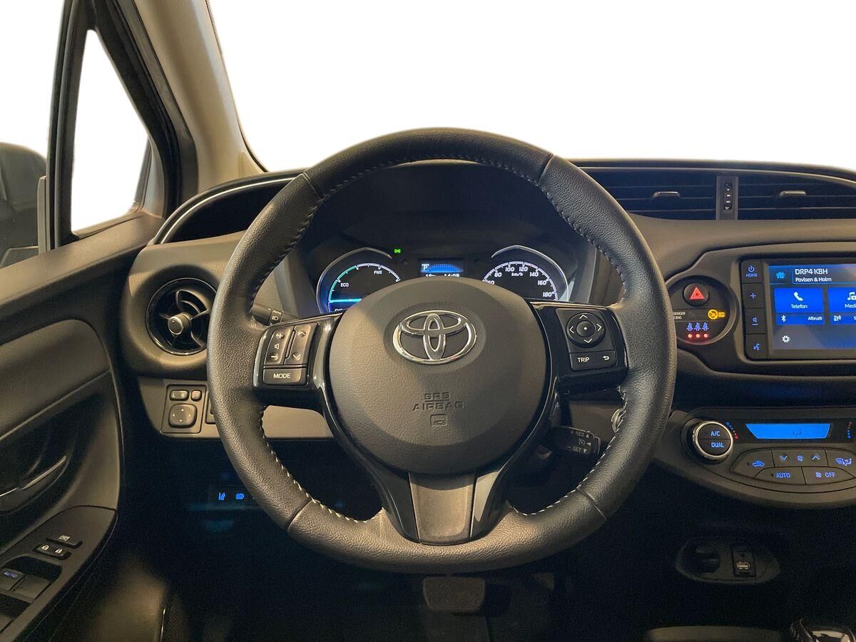Billede af Toyota Yaris 1,5 Hybrid H3 Smartpakke E-CVT 100HK 5d Trinl. Gear