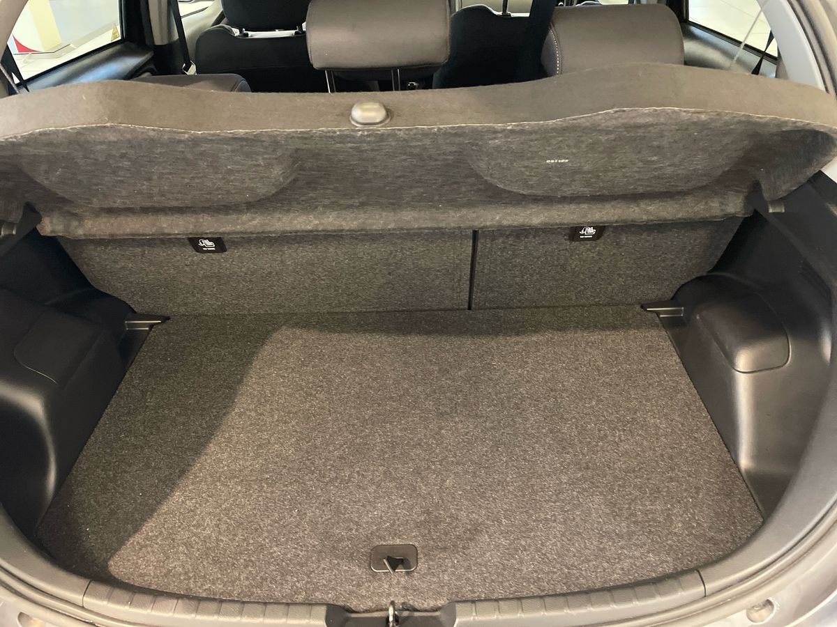 Billede af Toyota Yaris 1,5 Hybrid H3 Smartpakke E-CVT 100HK 5d Trinl. Gear