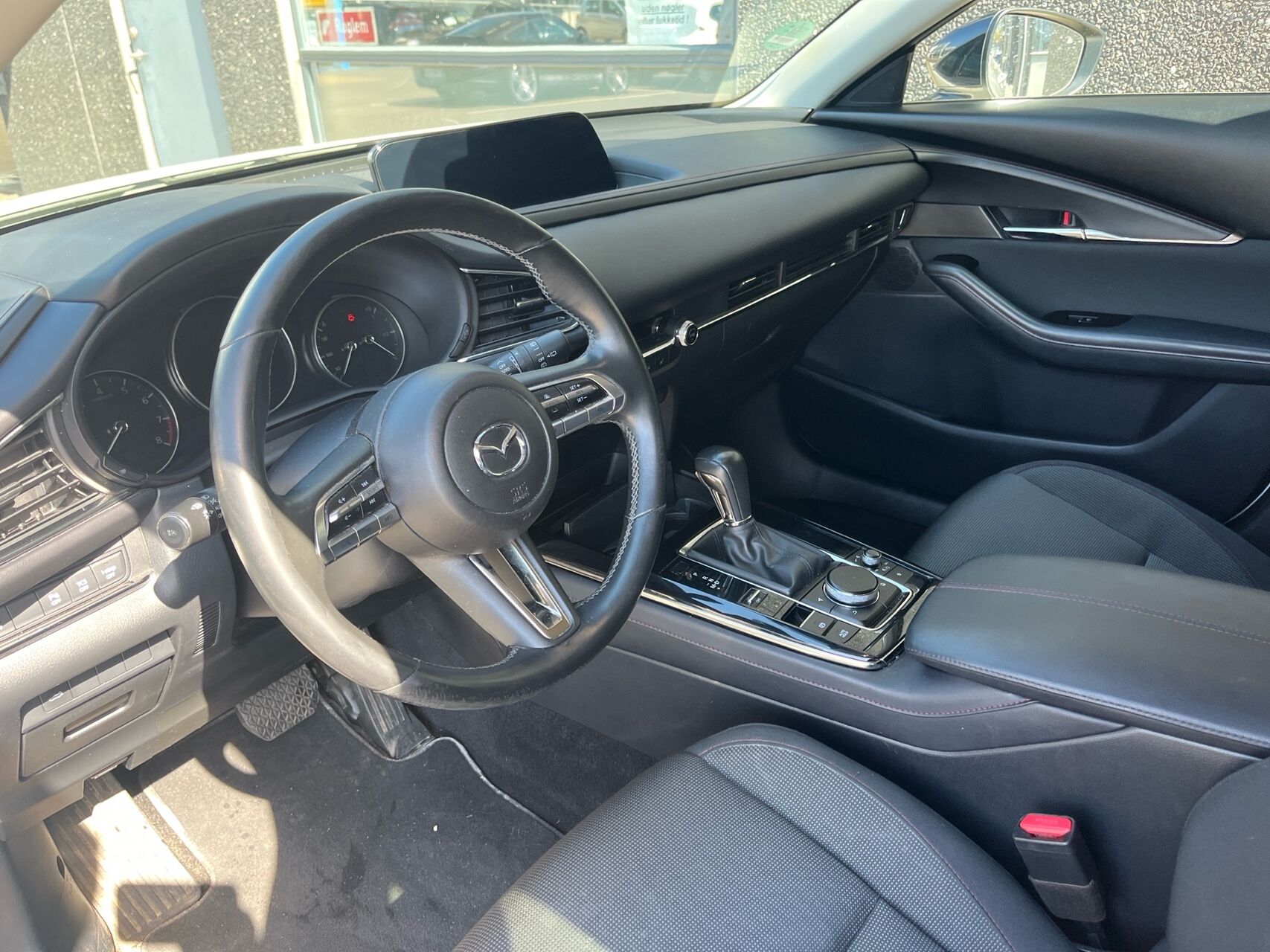 Billede af Mazda CX-30 2,0 Skyactiv-G  Mild hybrid Homura 150HK 5d 6g Aut.