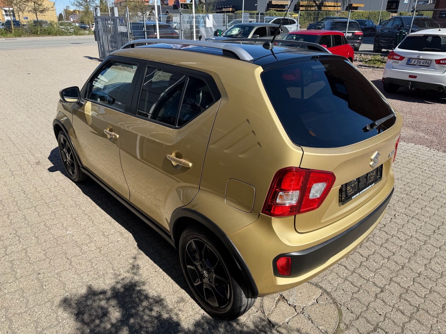 Billede af Suzuki Ignis 1,2 Dualjet 16V Adventure 90HK 5d